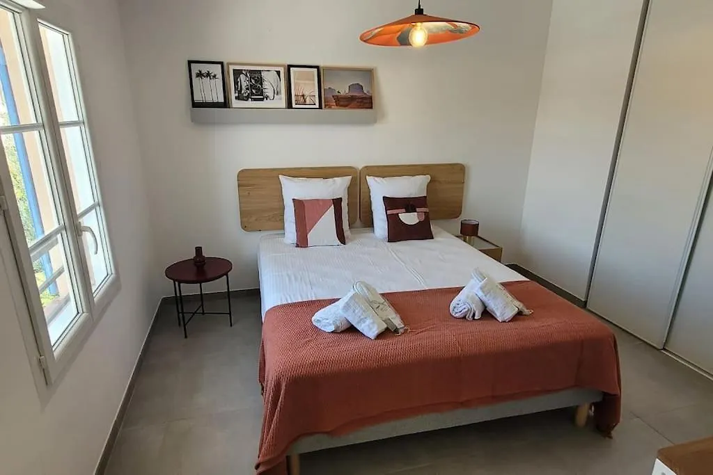 300 M De La Plage, Piscine Clim, Wifi Grimaud France
